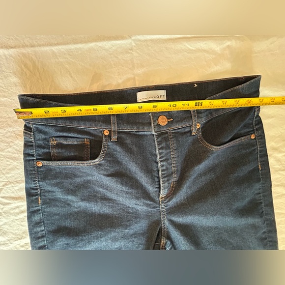 LOFT Modern Skinny Jeans Size 12 Dark Wash Mid Rise - Picture 4 of 6